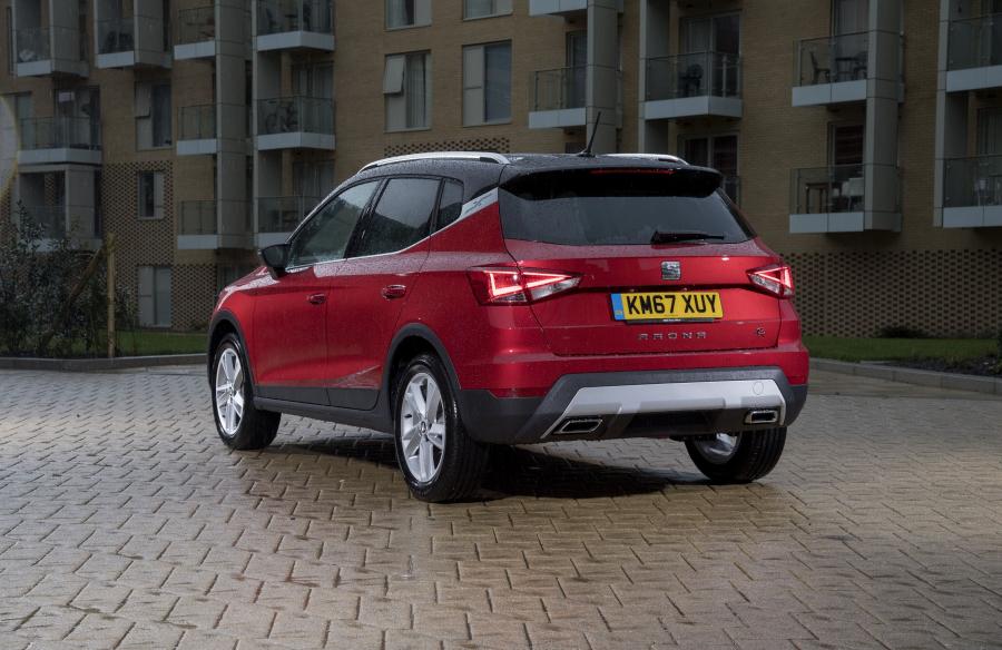  Seat Arona FR 2017 года  (UK) (фото 27 из 40)